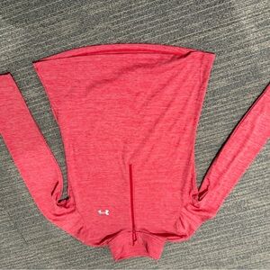 Under Armour Women's Heathered Red Sweatshirt- EUC
